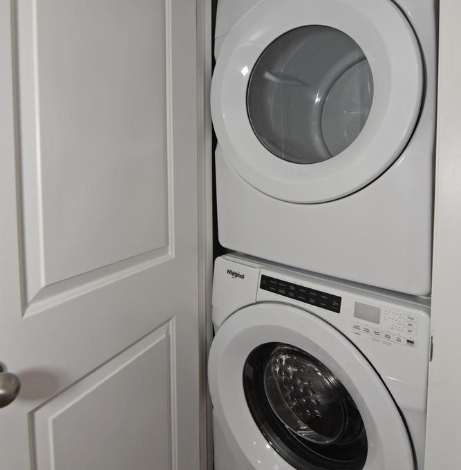 1611 Mardell St London ON N5V-large-023-002-Laundry-667x1000-72dpi